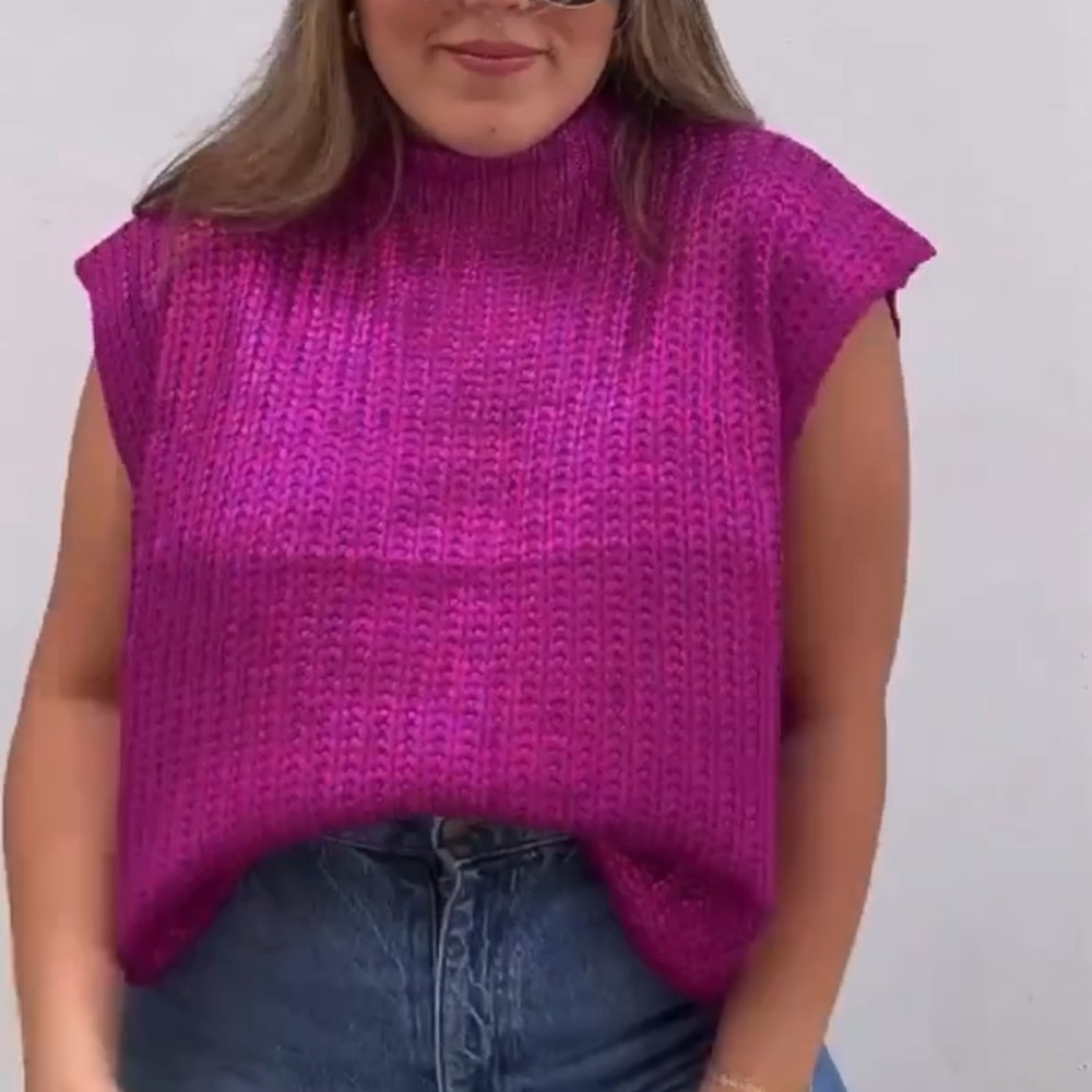 Fucsia Knit Top